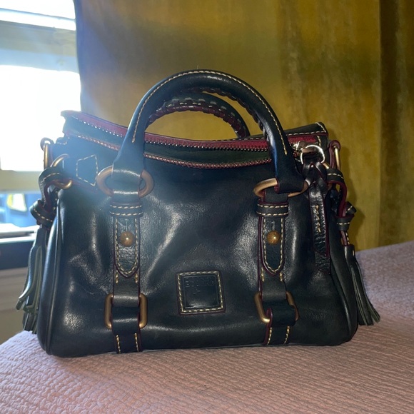 Dooney & Bourke Florentine Nano Satchel 🎀